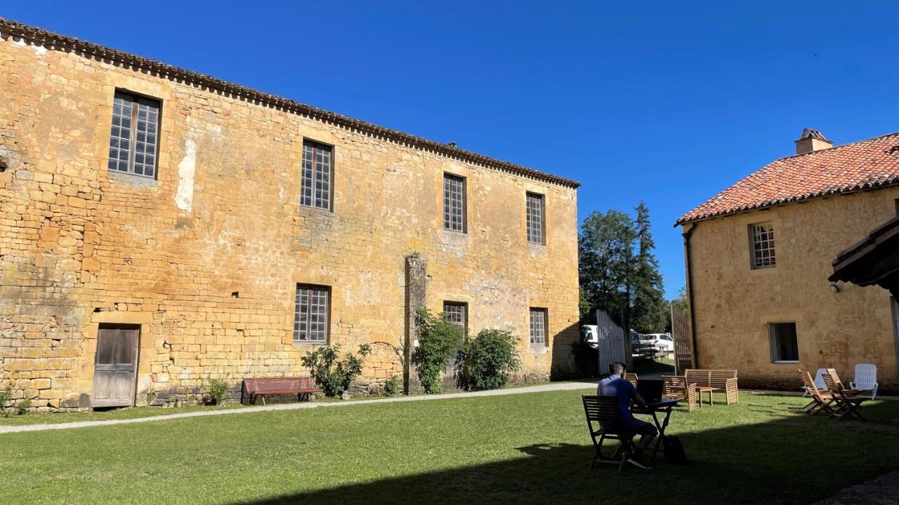 Auberge De Jeunesse Hi Cadouin Le Buisson-de-Cadouin Экстерьер фото
